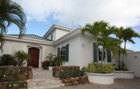 Seaclusion front entrance